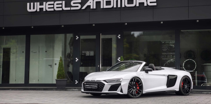 front right side view white r8 spyder 2020 with tuning components made in germany