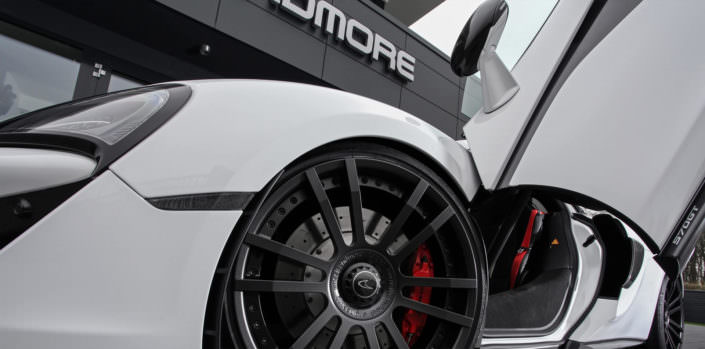 mclaren tunign with 650hp and 20/21 wheels