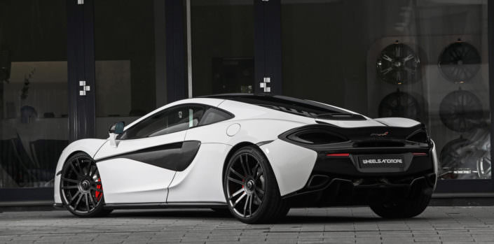 anthracit coated fiwe wheels on white mclaren 570gt