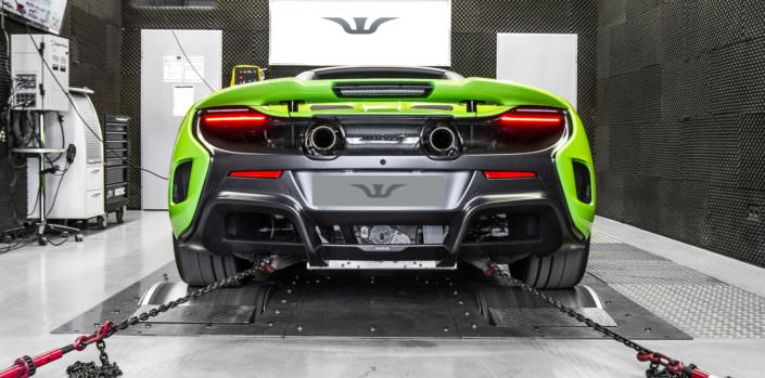 ecu tuning mclaren 675lt on dyno